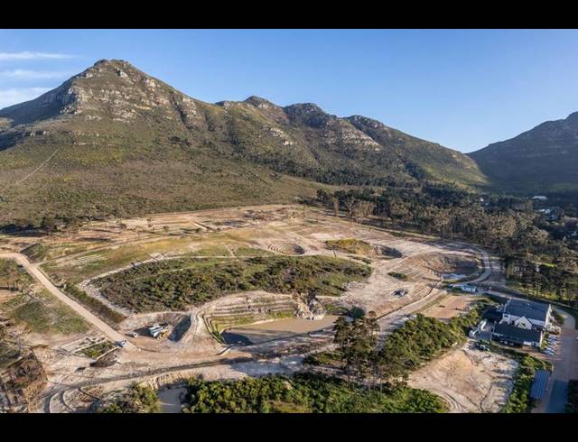 LAND FOR SALE IN CHAPMAN'S BAY ESTATE